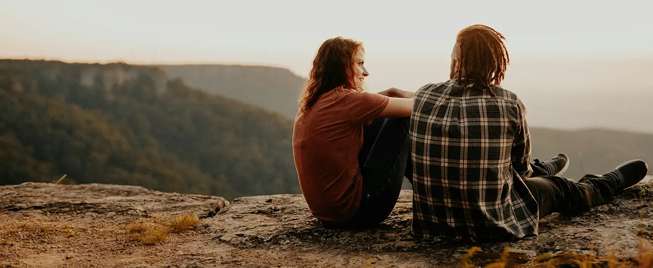 talking-on-cliff-top